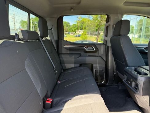 Used 2026 Chevrolet Silverado 1500 RST AWD/4WD image 10