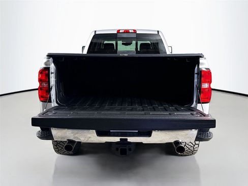 Used 2015 Chevrolet Silverado 2500 LTZ w/ LTZ Plus Package AWD/4WD image 27