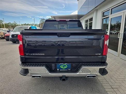 Certified 2023 Chevrolet Silverado 1500 LTZ w/ LTZ Convenience Package II image 7