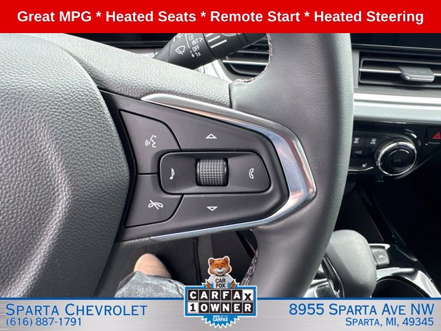 Used 2025 Chevrolet Trax LT w/ Driver Confidence Package FWD image 22