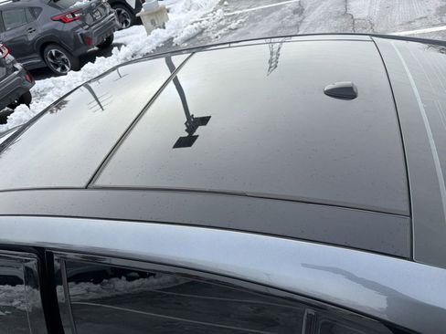 Used 2021 Nissan Maxima SR w/ Sport Mat Group image 16