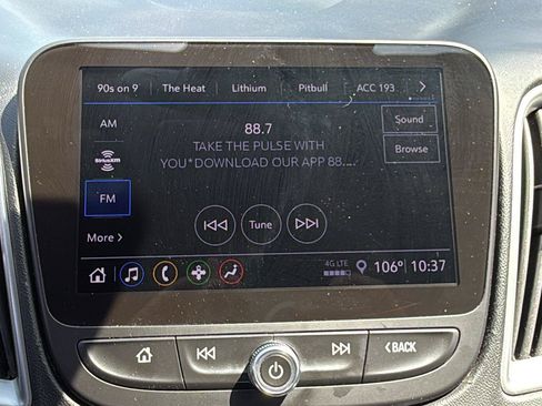 Used 2023 Chevrolet Malibu LT FWD image 13