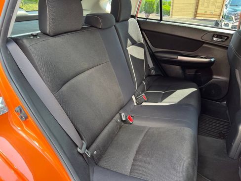 Used 2015 Subaru Crosstrek 2.0i Premium AWD/4WD image 23