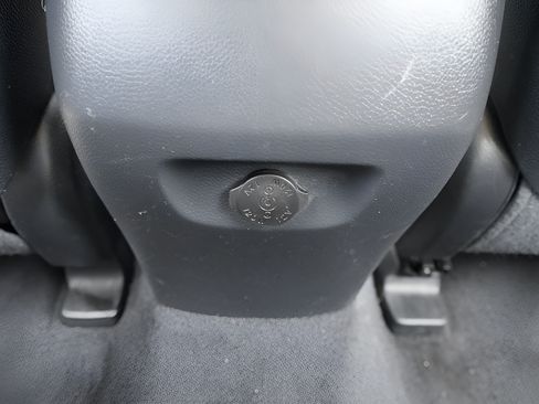 Used 2014 Hyundai Santa Fe Sport w/ Popular Equipment Package 02 AWD/4WD image 17