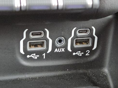 Used 2021 RAM 1500 Big Horn image 31