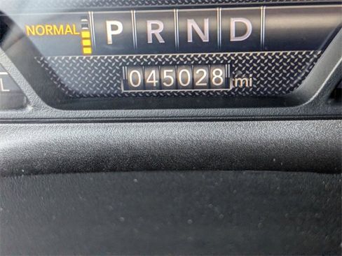 Certified 2021 RAM 1500 Limited w/ Body Color Bumper Group image 19