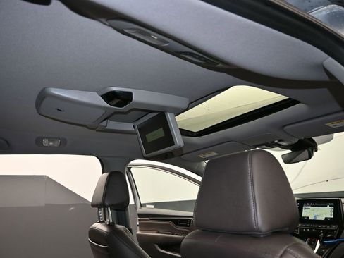 Certified 2023 Honda Odyssey Touring image 19