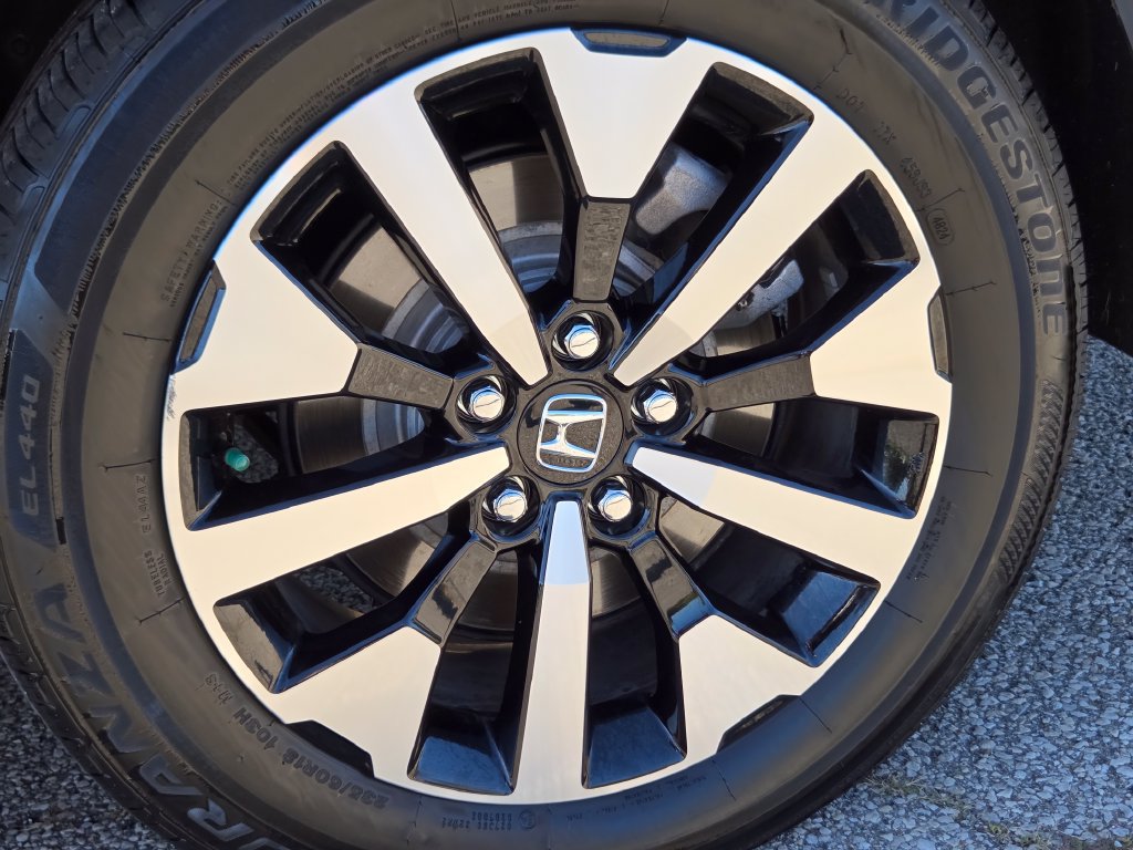 Certified 2025 Honda Odyssey EX-L image 18