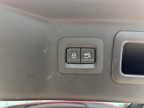 Certified 2025 MAZDA CX-90 3.3 Turbo w/ Preferred Package image 33