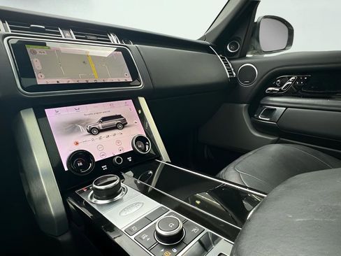 Used 2018 Land Rover Range Rover Supercharged image 55