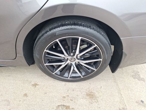 Used 2023 Toyota Camry SE image 11