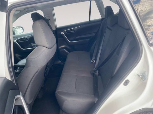 Used 2024 Toyota RAV4 LE image 13