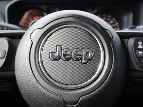 New 2026 Jeep Wrangler Unlimited Rubicon AWD/4WD image 26