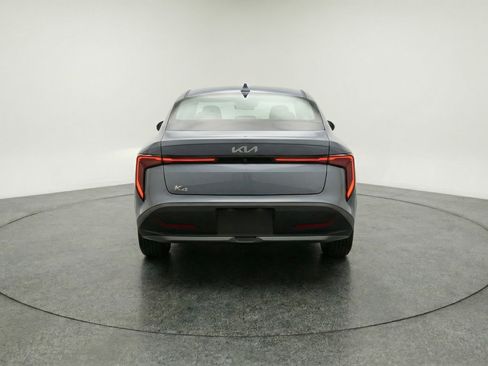 Used 2025 Kia K4 LXS image 7