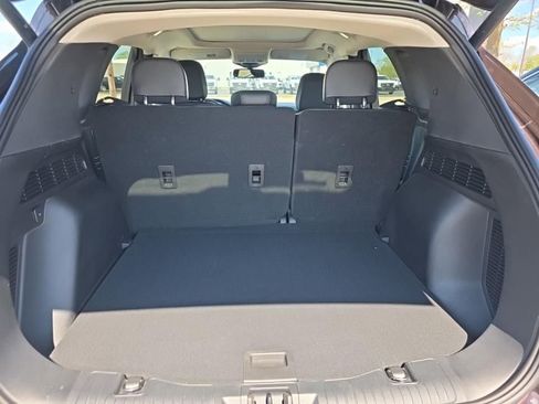 Used 2023 Ford Escape Platinum AWD/4WD image 9