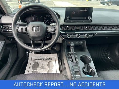 Used 2022 Honda Civic EX image 2