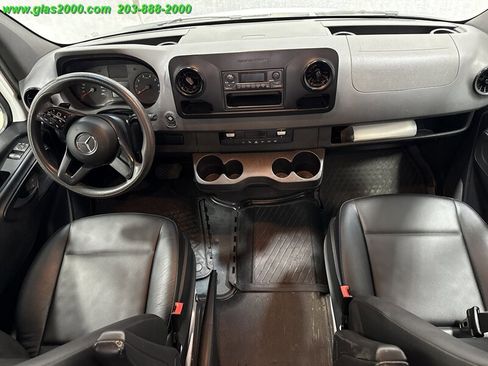 Used 2020 Mercedes-Benz Sprinter 2500 image 6
