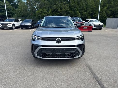 Used 2025 Volkswagen Taos S AWD/4WD image 10