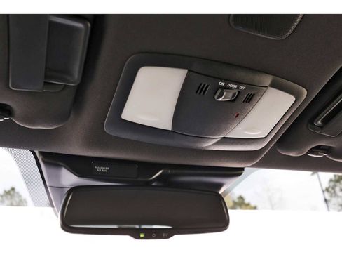 Used 2025 Nissan Z Sport w/ Floor Mat Package image 14