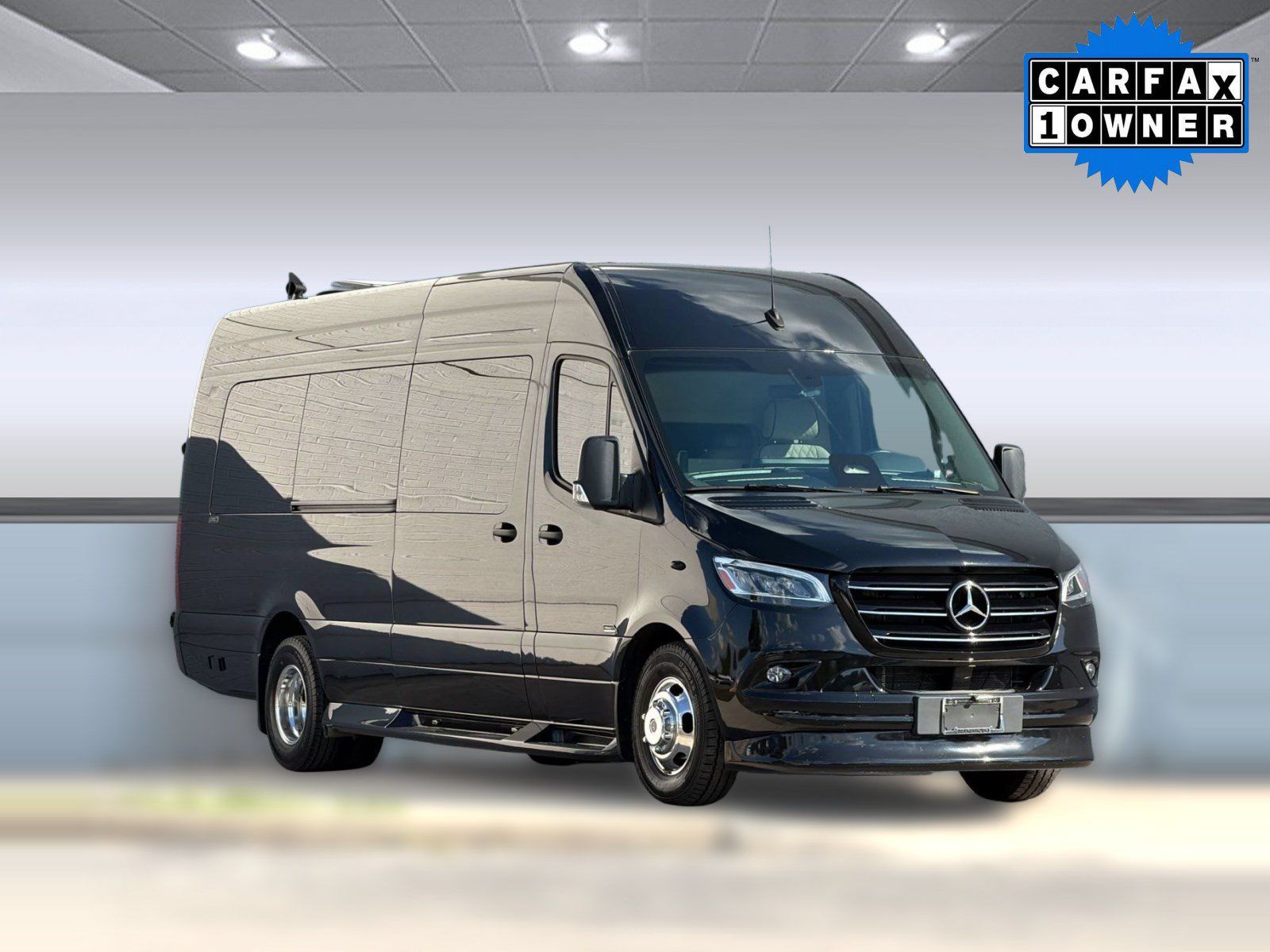 Used 2025 Mercedes-Benz Sprinter 3500 image 7