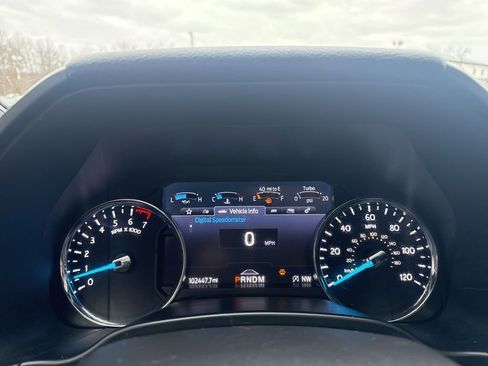 Used 2021 Ford Expedition Limited image 21