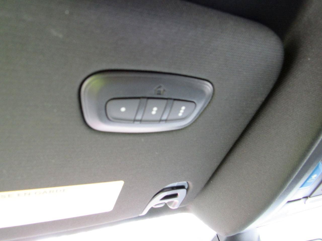 Used 2022 RAM 1500 Big Horn AWD/4WD image 32