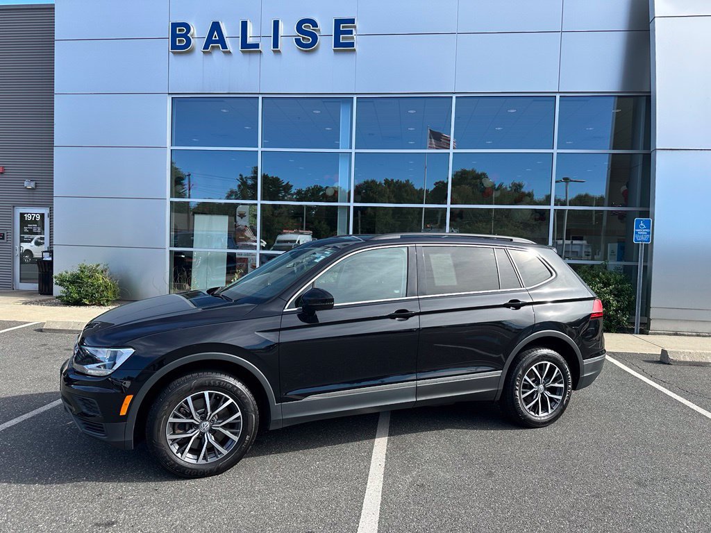 Used 2020 Volkswagen Tiguan SE w/ Panoramic Sunroof Package AWD/4WD image 1