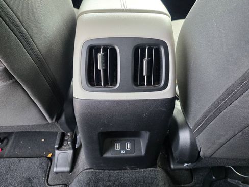 Used 2023 Hyundai Tucson SEL FWD image 9