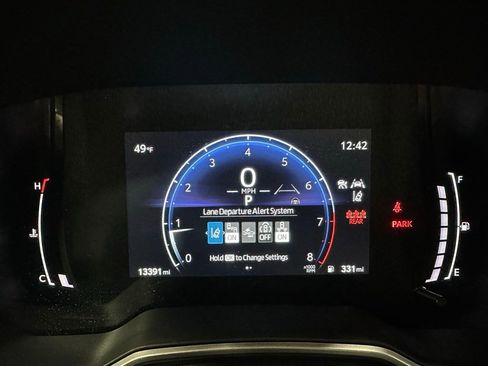 Used 2025 Toyota Corolla XSE image 23