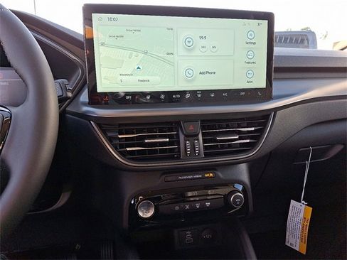 New 2025 Ford Escape SE image 8