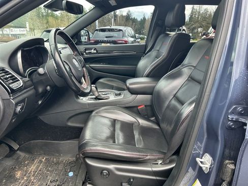 Used 2020 Jeep Grand Cherokee Trailhawk w/ Trailhawk Luxury Group image 6