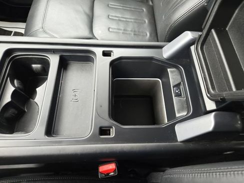 Used 2020 Land Rover Defender 110 HSE image 23