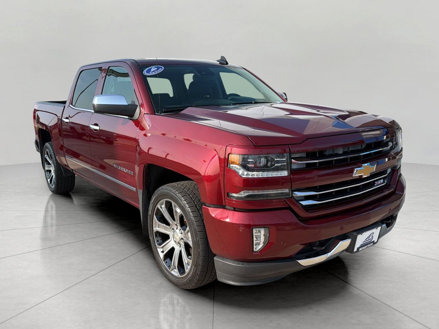 Used 2016 Chevrolet Silverado 1500 LTZ Z71 w/ LTZ Plus Package AWD/4WD image 1