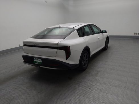 Used 2025 Kia K4 FWD image 9