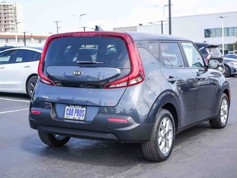 Used 2021 Kia Soul S FWD image 6