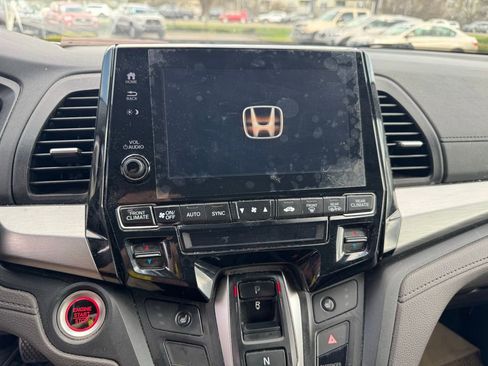 Used 2019 Honda Odyssey EX-L image 16