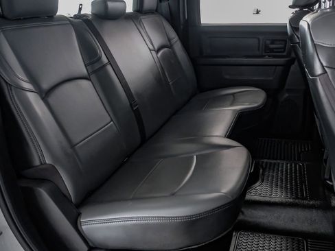 Used 2024 RAM 3500 Tradesman w/ Chrome Appearance Group image 34