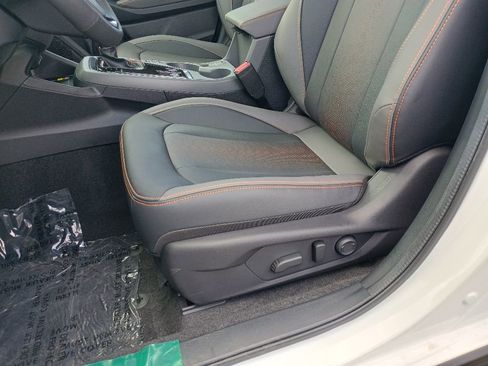 New 2026 Subaru Crosstrek 2.5i Limited AWD/4WD image 9