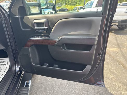 Used 2015 GMC Sierra 1500 SLE AWD/4WD image 25