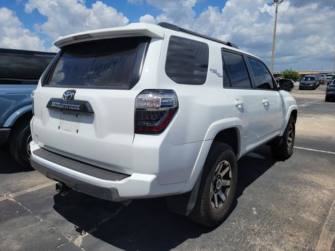 Used 2023 Toyota 4Runner TRD Off-Road Premium w/ Moonroof Package AWD/4WD image 5