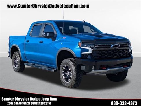 Used 2022 Chevrolet Silverado 1500 ZR2 image 1