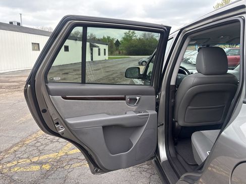 Used 2011 Hyundai Santa Fe SE AWD/4WD image 21