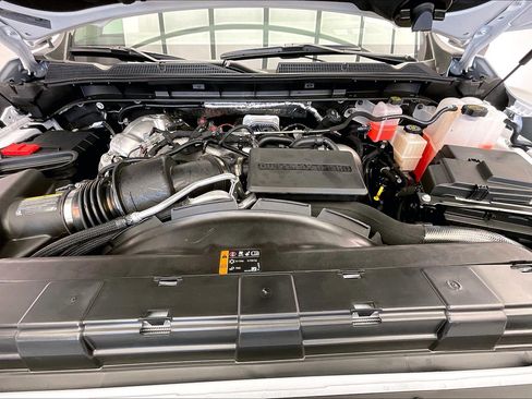 New 2026 GMC Sierra 2500 Denali w/ Denali Reserve Package image 18