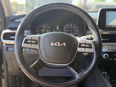 Used 2022 Kia Telluride EX w/ EX Premium Package AWD/4WD image 10