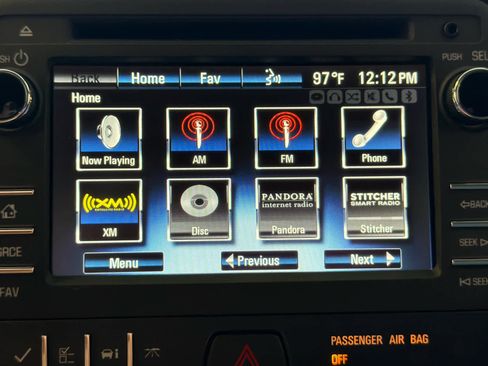 Used 2017 Chevrolet Traverse LT w/ Style and Technology Package FWD image 43