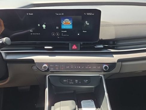 New 2026 Kia Carnival EX FWD image 37