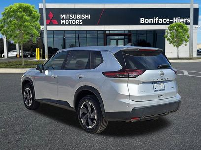 Used 2024 Nissan Rogue SV