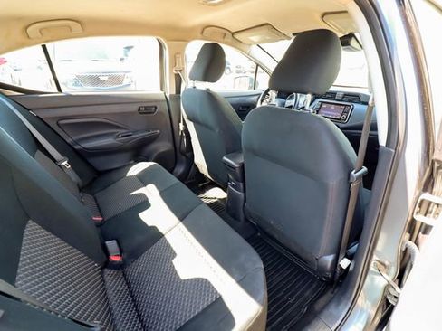 Used 2024 Nissan Versa S FWD image 44