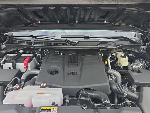 New 2026 Toyota Tundra SR image 28
