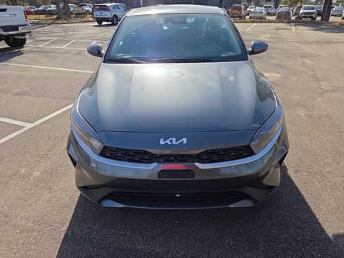 Used 2024 Kia Forte LXS image 8